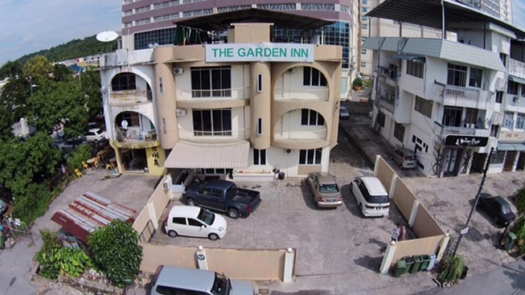 The Garden Inn Miri Esterno foto